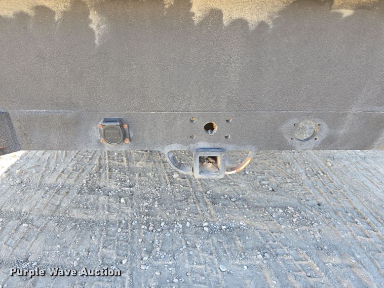 image for item DW3093 2011 Ford F750 Super Duty XLT utility / service truck