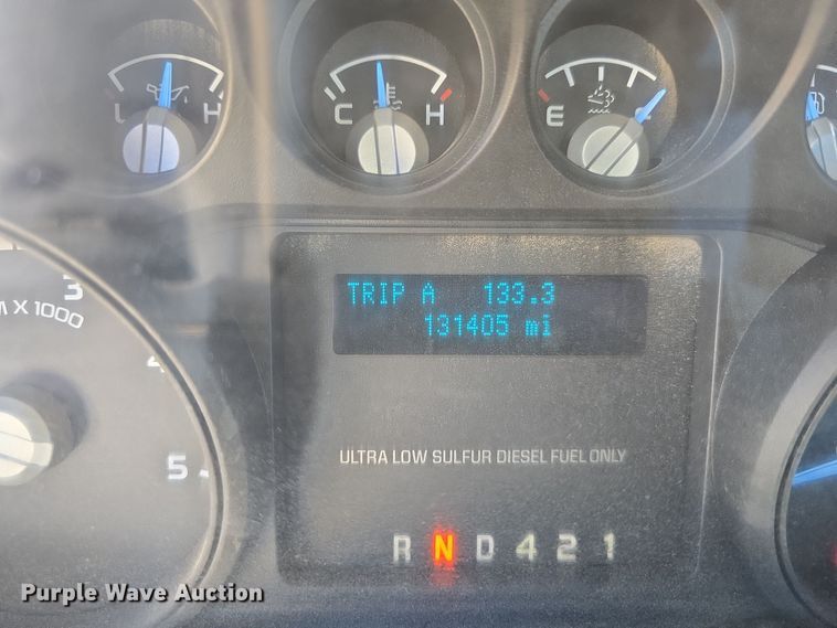 image for item DW3093 2011 Ford F750 Super Duty XLT utility / service truck