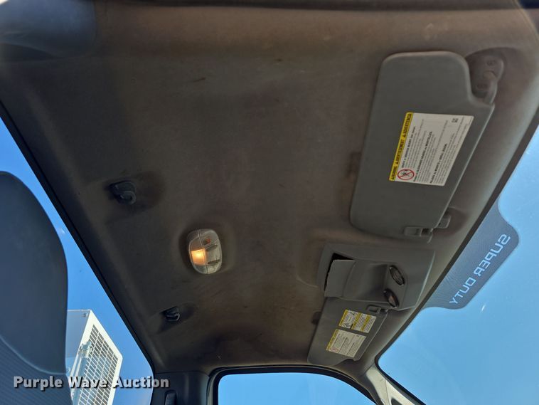 image for item DW3093 2011 Ford F750 Super Duty XLT utility / service truck