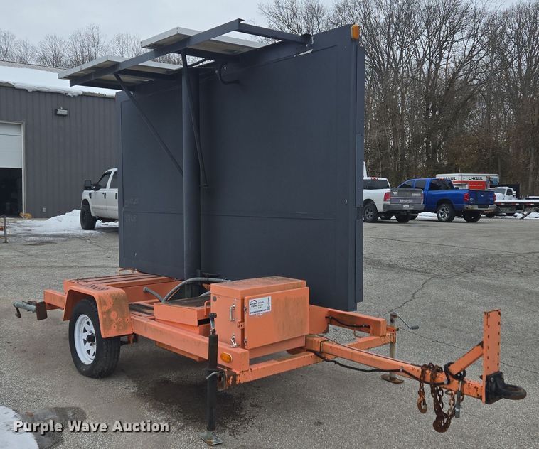 image for item EC3980 American Signal message board trailer 