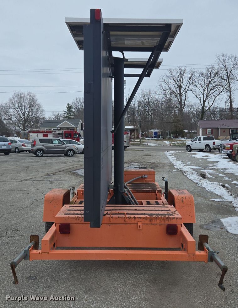 image for item EC3980 American Signal message board trailer 