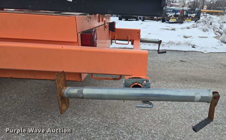 image for item EC3980 American Signal message board trailer 