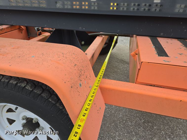 image for item EC3980 American Signal message board trailer 