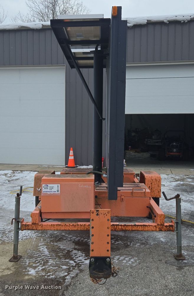 image for item EC3981 American Signal message board trailer 