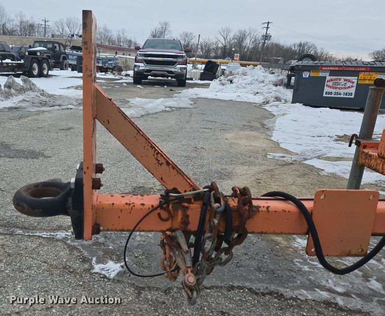 image for item EC3981 American Signal message board trailer 