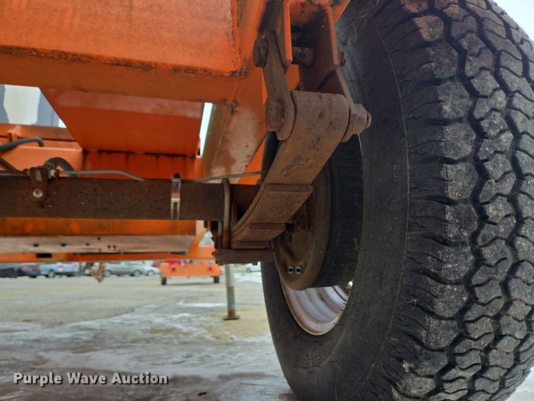 image for item EC3981 American Signal message board trailer 