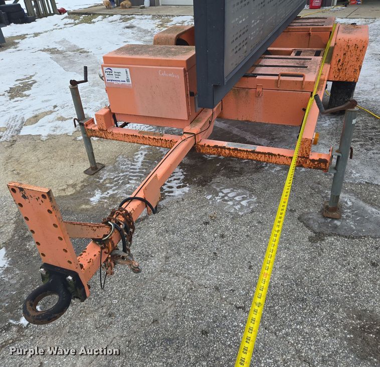 image for item EC3981 American Signal message board trailer 