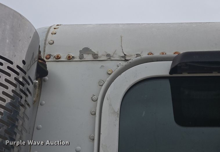 image for item EC3982 1996 Freightliner FLD120 vacuum truck