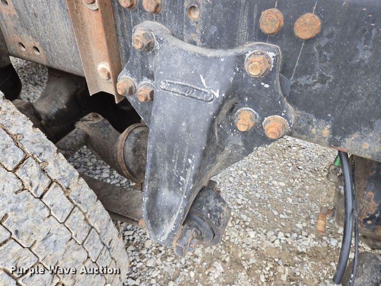 image for item EC3982 1996 Freightliner FLD120 vacuum truck