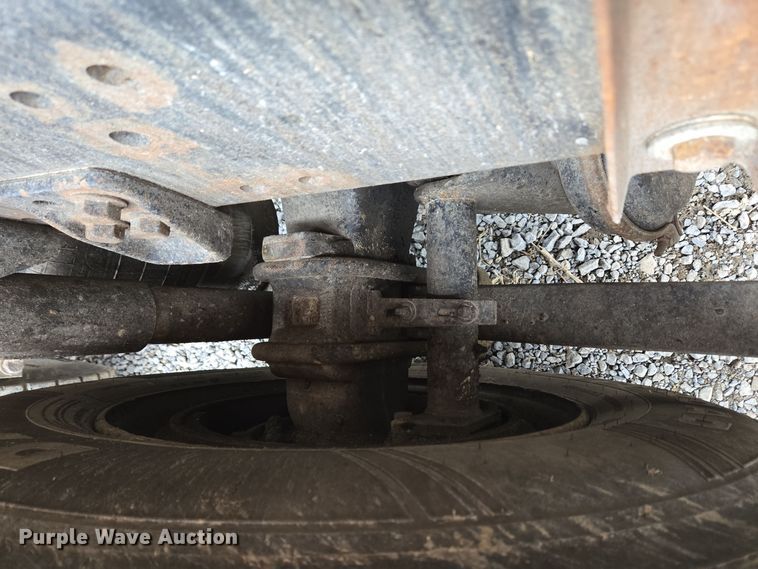 image for item EC3982 1996 Freightliner FLD120 vacuum truck