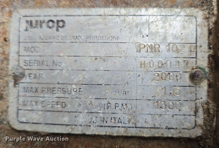 image for item EC3982 1996 Freightliner FLD120 vacuum truck