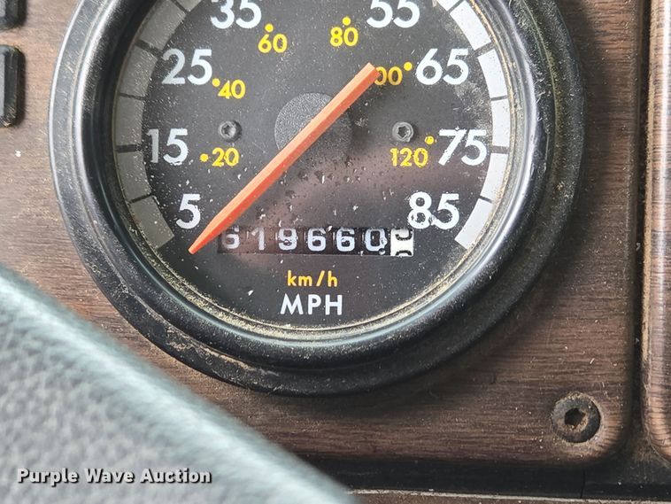 image for item EC3982 1996 Freightliner FLD120 vacuum truck