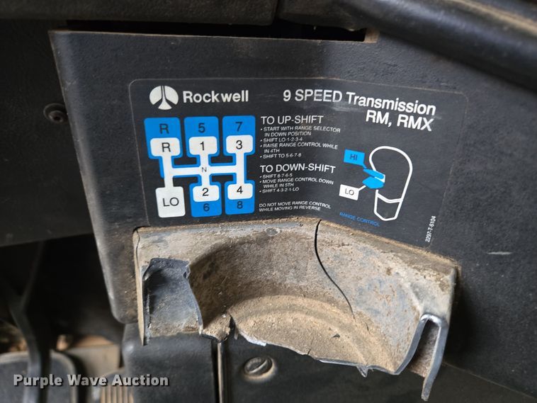 image for item EC3982 1996 Freightliner FLD120 vacuum truck