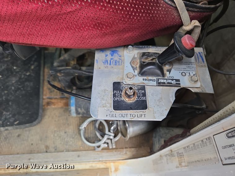 image for item EC3982 1996 Freightliner FLD120 vacuum truck