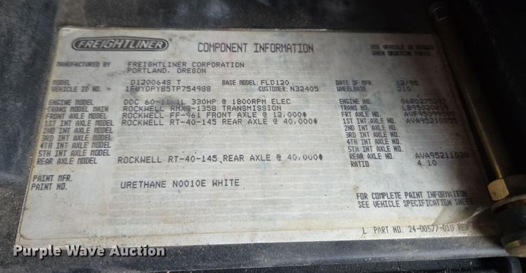 image for item EC3982 1996 Freightliner FLD120 vacuum truck