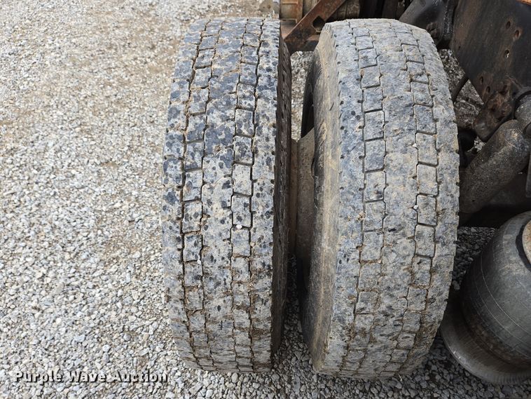 image for item EC3982 1996 Freightliner FLD120 vacuum truck