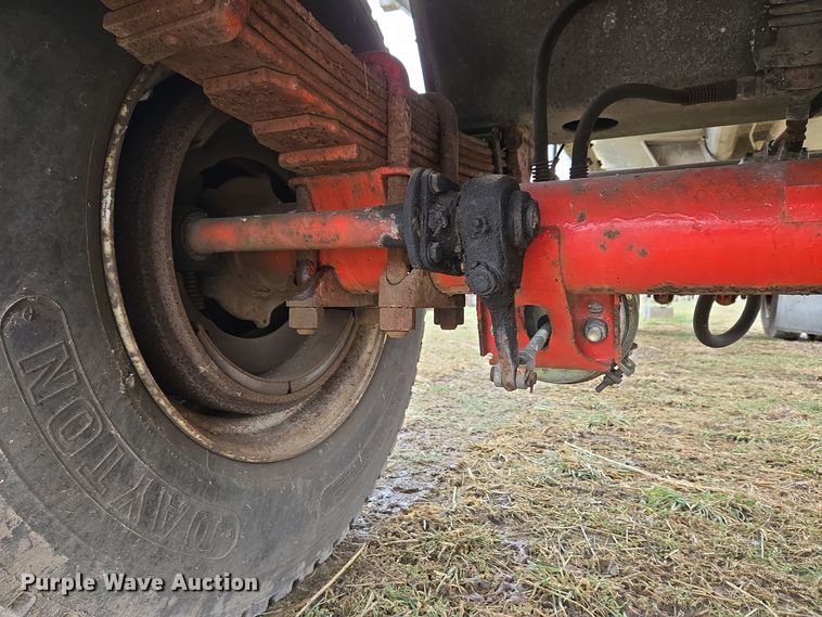image for item EC3983 1983 Clough Equipment Co. tank trailer