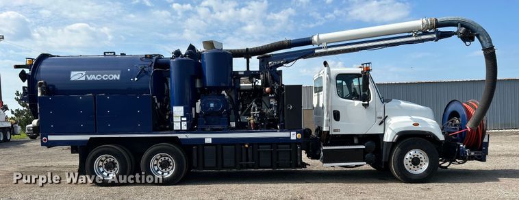 image for item EG0736 2015 Freightliner  114SD sewer jetter truck