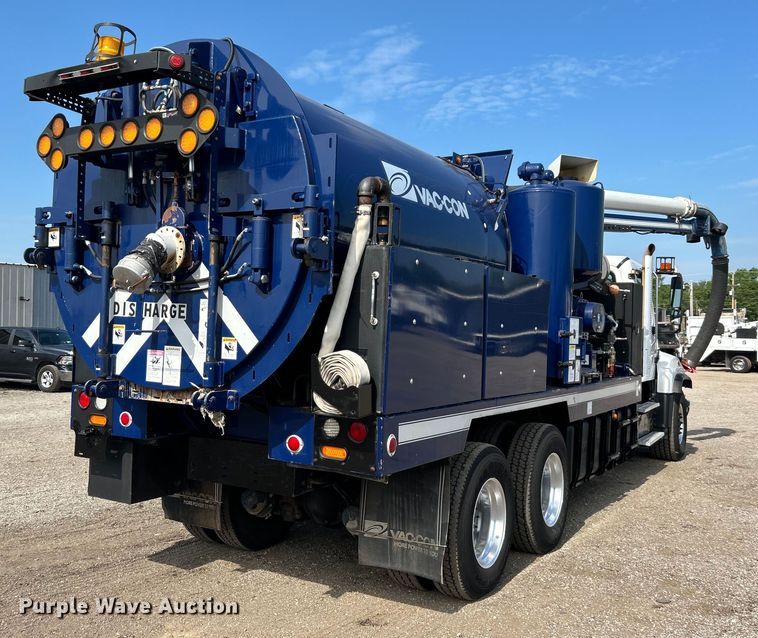 image for item EG0736 2015 Freightliner  114SD sewer jetter truck