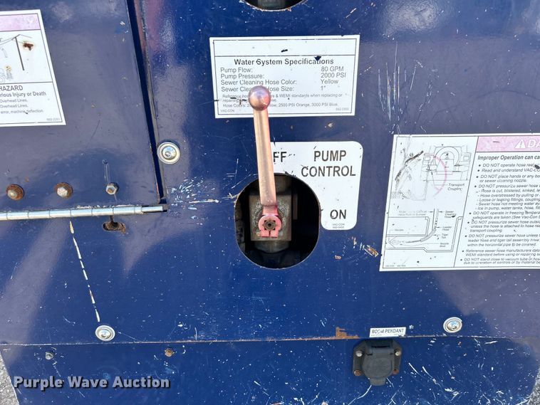 image for item EG0736 2015 Freightliner  114SD sewer jetter truck