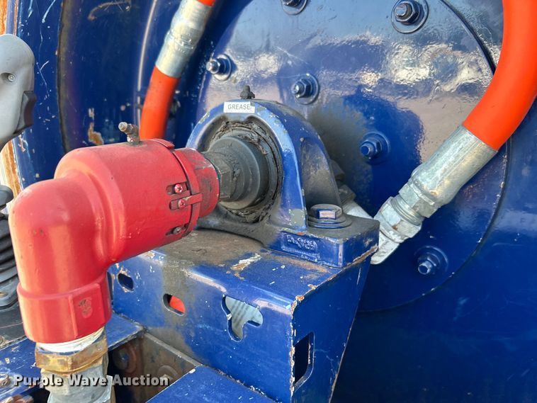 image for item EG0736 2015 Freightliner  114SD sewer jetter truck