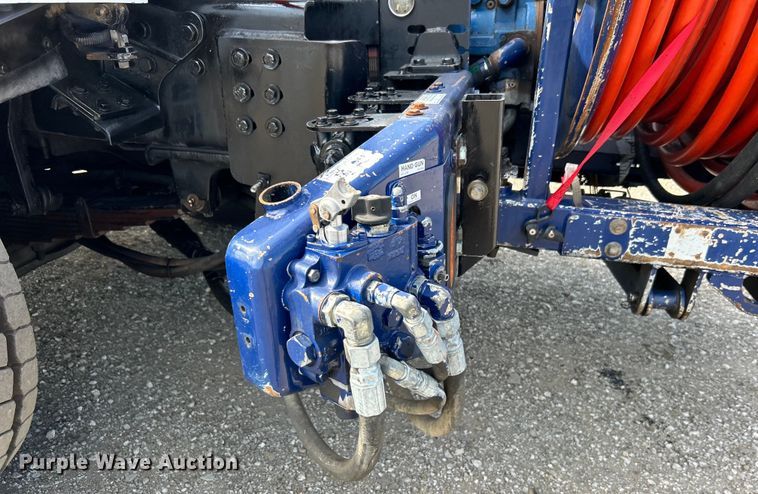 image for item EG0736 2015 Freightliner  114SD sewer jetter truck