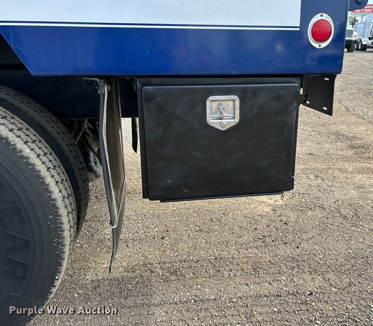 image for item EG0736 2015 Freightliner  114SD sewer jetter truck