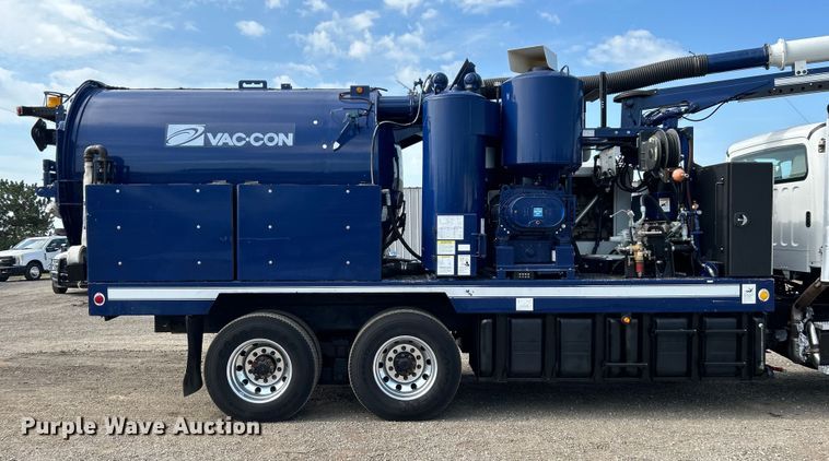 image for item EG0736 2015 Freightliner  114SD sewer jetter truck