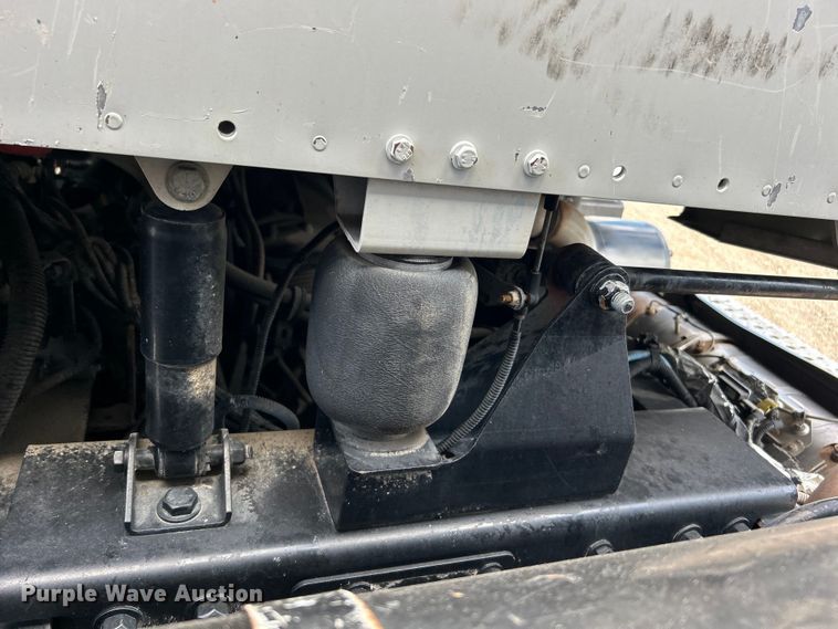 image for item EG0736 2015 Freightliner  114SD sewer jetter truck