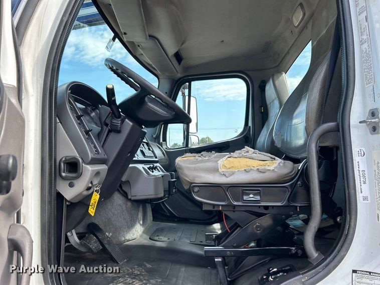 image for item EG0736 2015 Freightliner  114SD sewer jetter truck