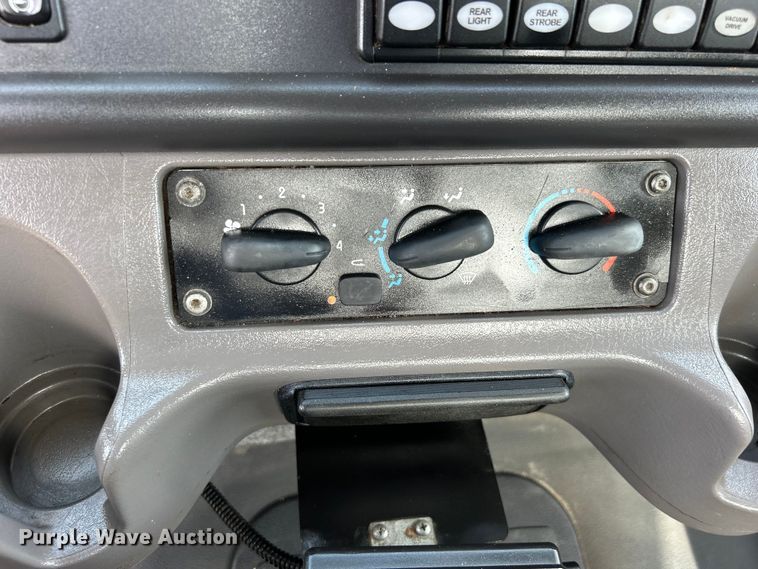 image for item EG0736 2015 Freightliner  114SD sewer jetter truck