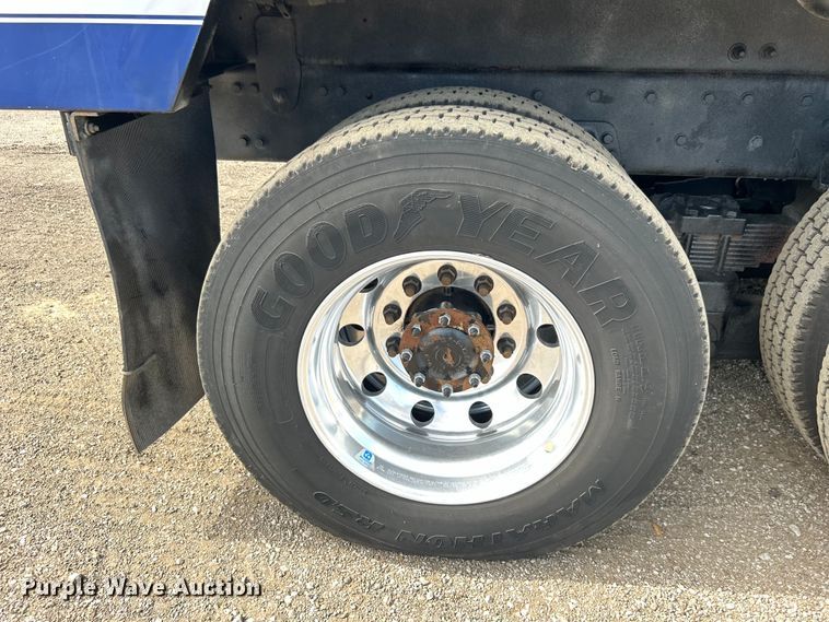 image for item EG0736 2015 Freightliner  114SD sewer jetter truck