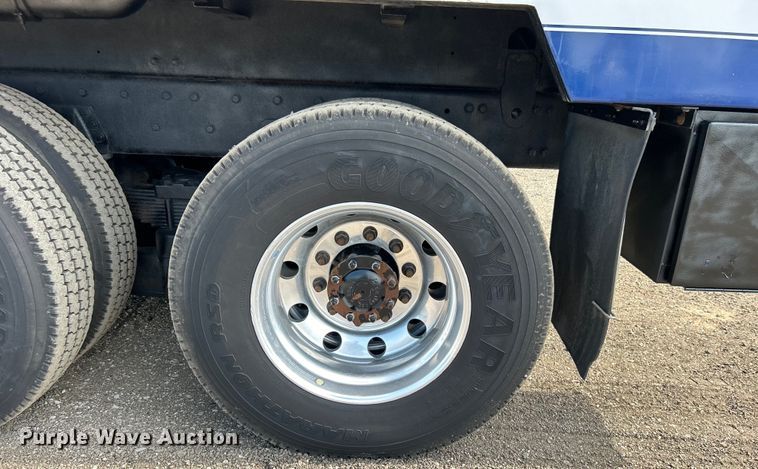 image for item EG0736 2015 Freightliner  114SD sewer jetter truck