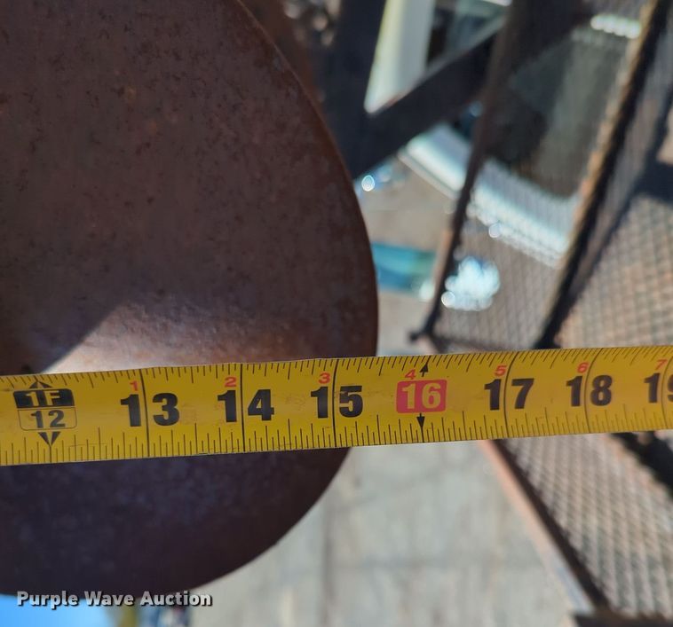 image for item EG2281 2009 Ford F750 Super Duty digger derrick truck