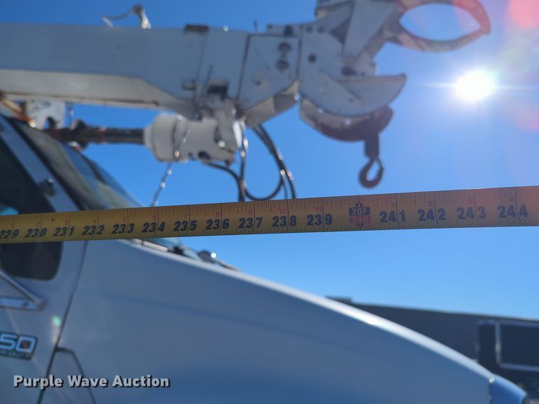 image for item EG2281 2009 Ford F750 Super Duty digger derrick truck