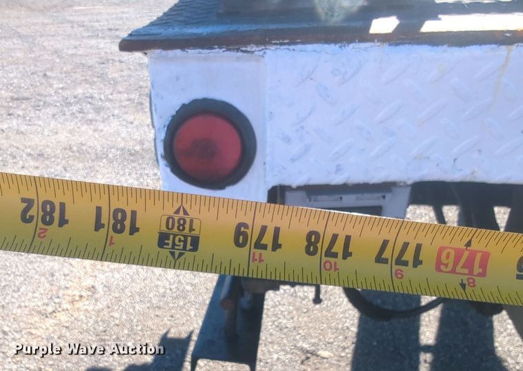 image for item EG2281 2009 Ford F750 Super Duty digger derrick truck