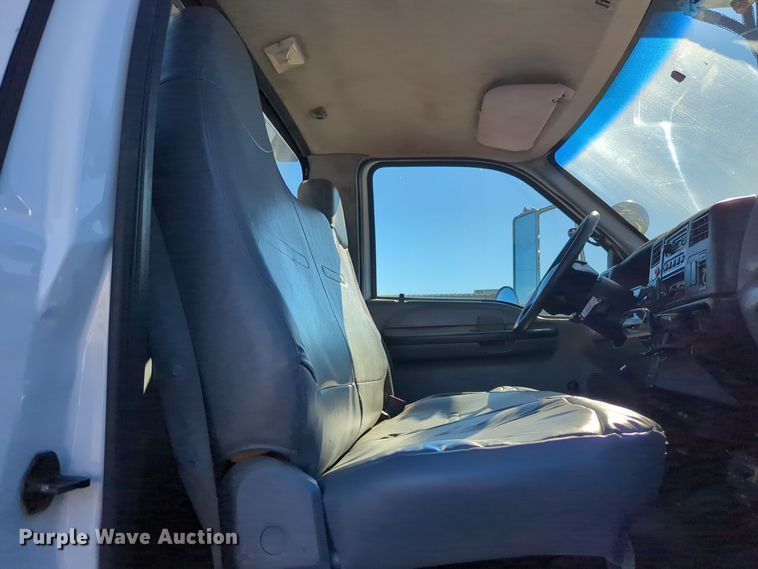 image for item EG2281 2009 Ford F750 Super Duty digger derrick truck