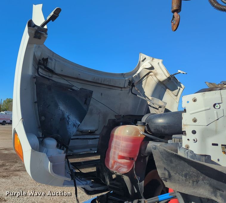 image for item EG2281 2009 Ford F750 Super Duty digger derrick truck