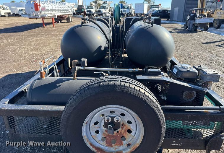 image for item EG2476 2010 Top Hat Inc utility trailer