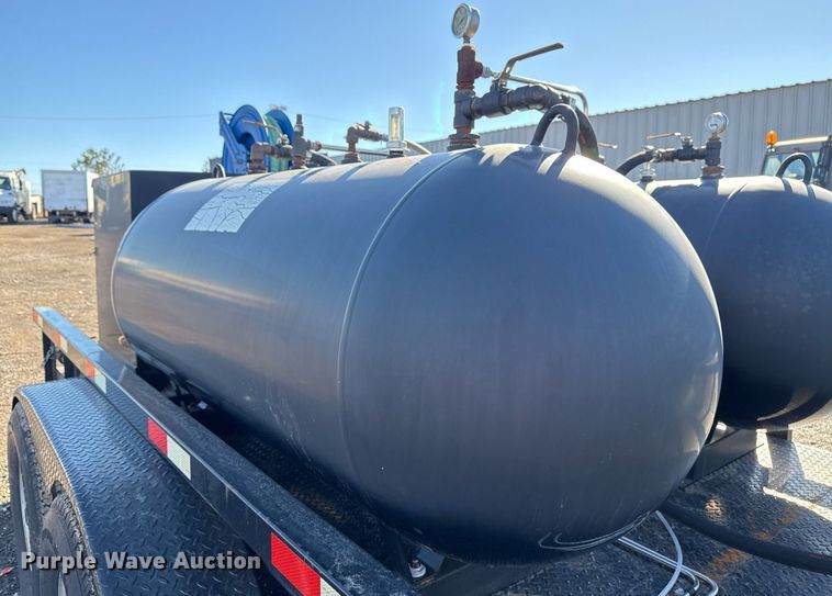 image for item EG2476 2010 Top Hat Inc utility trailer