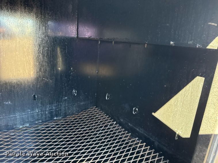 image for item EG2476 2010 Top Hat Inc utility trailer