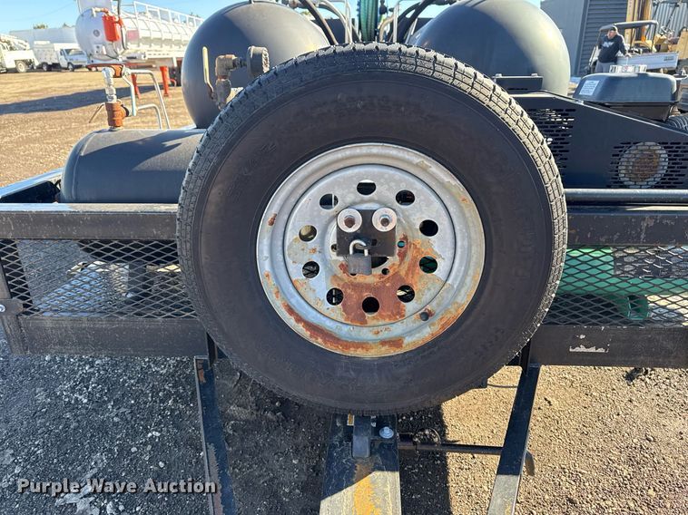 image for item EG2476 2010 Top Hat Inc utility trailer