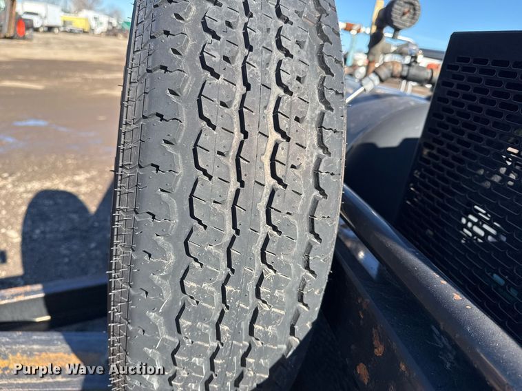 image for item EG2476 2010 Top Hat Inc utility trailer