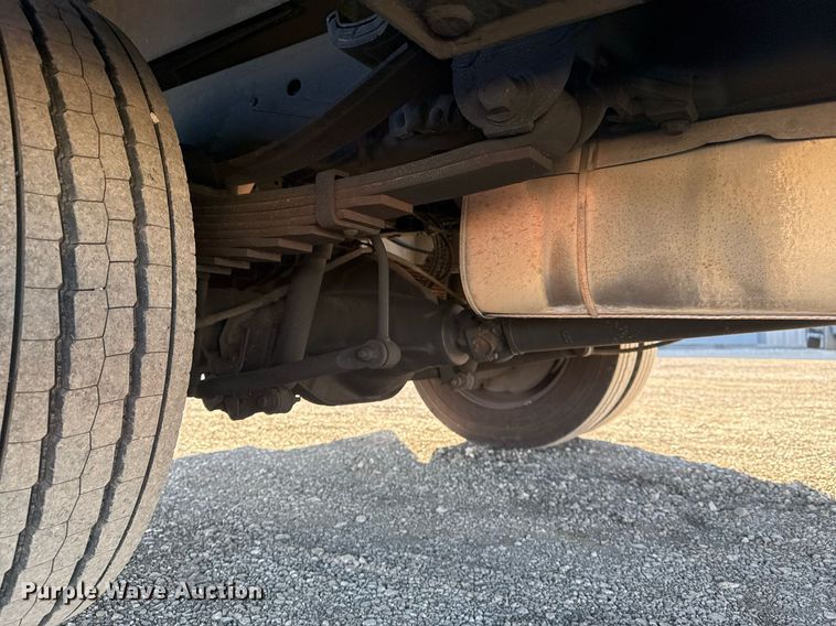 image for item EG2486 2017 Ford F450 Super Duty utility / service truck