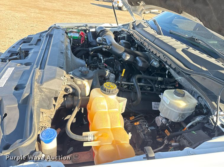 image for item EG2486 2017 Ford F450 Super Duty utility / service truck