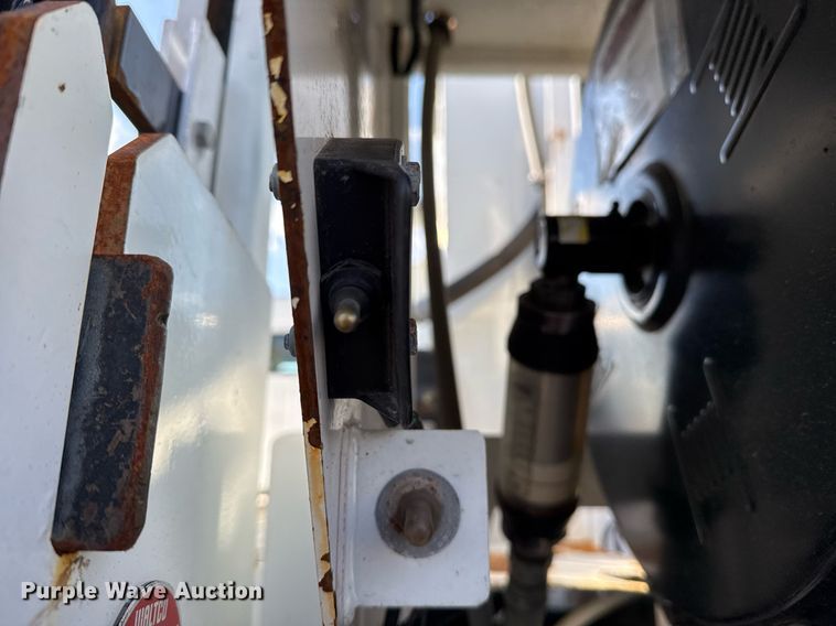 image for item EG2494 2012 Freightliner Business Class M2 Ext. Cab utility / service truck