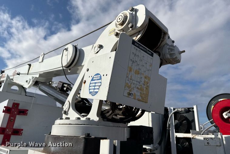 image for item EG2494 2012 Freightliner Business Class M2 Ext. Cab utility / service truck