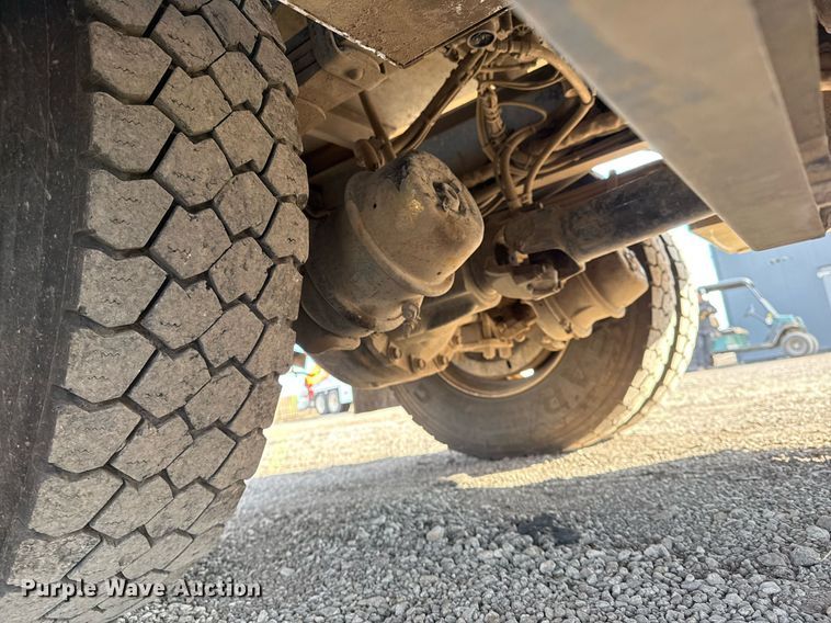 image for item EG2494 2012 Freightliner Business Class M2 Ext. Cab utility / service truck