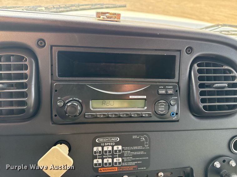 image for item EG2494 2012 Freightliner Business Class M2 Ext. Cab utility / service truck