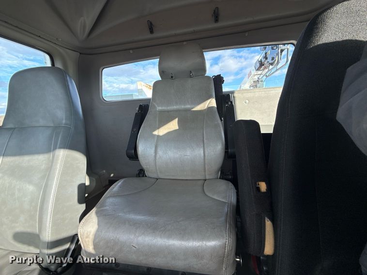 image for item EG2494 2012 Freightliner Business Class M2 Ext. Cab utility / service truck